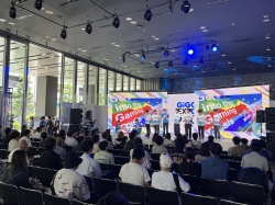 ���������꡼ No.020�Υ���ͥ������ / GiGO EXPO ZERO���鳫�š����ߥ塼�����Ȼ��ߤΡֺ��פȡ֤��줫��פ��ո��ǳڤ���Ǥ���