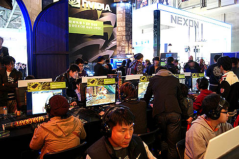 ���������꡼ No.003�Υ���ͥ������ / ��G-Star 2010��G-Star 2010�ǡ�Diablo III�פΥǥ��Ǯ���ץ쥤��5���饹������ͷ��Ǥߤ�����ץ�å������ݡ���