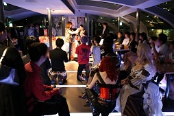 画像集#045のサムネイル/いまから始めるオンラインゲーム:第2回「グラナド・エスパダ」いまなお斬新なシステムを誇るMMORPGは,時代の変化に合わせた「遊びやすさ」を追求する