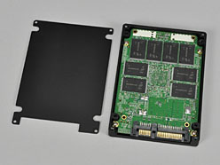 画像ギャラリー No.006のサムネイル画像 / 【PR】SSDでゲームは速くなるのか。Corsair製SSD「Force Series」に,その答えがあった