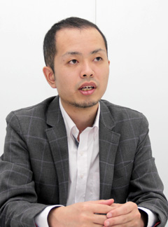 画像ギャラリー No.018のサムネイル画像 / 「RED STONE」に新しい風を吹き込んで運営12周年を迎えたい。新プロデューサーに2017年の抱負とロードマップについて聞いてきた