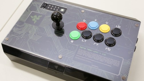 画像ギャラリー No.002のサムネイル画像 / アーケードスティックの新星,RazerのXbox 360用アーケードスティックはいかにして生まれ,どこを目指すのか。Razerの担当者に聞いてみた