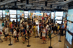 ���������꡼ No.003�Υ���ͥ������ / ��COMPUTEX�Ϥޤ����θ����Ƥ�餤�������顤�����ơ����ʤ��ס�Razer��Υꥢ��Ź�ޡ�RazerStore Taipei�פ򸫤Ƥ���