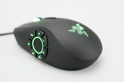 画像ギャラリー No.023のサムネイル画像 / 取り回しが良くなった「Razer Naga Hex V2」は,何が“MOBA向け”なのか。LoLでの使用感をレポート