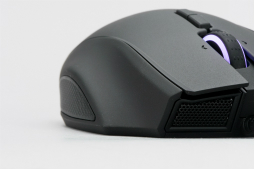 画像ギャラリー No.029のサムネイル画像 / 取り回しが良くなった「Razer Naga Hex V2」は,何が“MOBA向け”なのか。LoLでの使用感をレポート