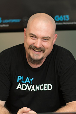 画像ギャラリー No.007のサムネイル画像 / 「G603」が採用する光学センサー「HERO」は,独自開発の完全新作だった。Logicool GのChris Pate氏に,新型マウスの秘密を聞く