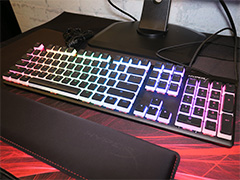 HyperX初の独自キースイッチ採用キーボード「Alloy Origins」をチェック。7.1chサラウンド再生対応のヘッドセットも登場