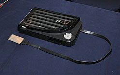 ���������꡼ No.003�Υ���ͥ������ / ��COMPUTEX��MSI��ʹ����129�ɥ�ΥΡ���PC��������ե��å�����ĥ�ܥå�����GUS�׾ܺ١������̿������������