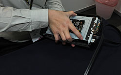 ���������꡼ No.007�Υ���ͥ������ / ��COMPUTEX��MSI��ʹ����129�ɥ�ΥΡ���PC��������ե��å�����ĥ�ܥå�����GUS�׾ܺ١������̿������������