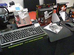 ���������꡼ No.008�Υ���ͥ������ / ������з��������HollowMellow�������Ԥκ¤ˡ��֥������ե����������ԥ��󥷥å�2012 Season3�ץ�ݡ���