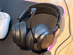 SteelSeries,ハイエンドヘッドセット「Arctis Nova Pro」と60%ミニキーボード「Apex Pro Mini」を8〜9月に国内発売