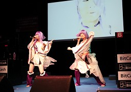 画像ギャラリー No.010のサムネイル画像 / 「LEGEND of CHUSEN 2」サービス開始記念オフラインイベントを開催。「唯×実〜ユイみの〜」ミニライブや豪華景品を配布