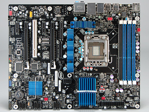 画像集#005のサムネイル/衝撃再来なるか?「Core i7」プロセッサのレビューを掲載