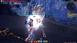 画像ギャラリー No.045のサムネイル画像 / 日本版「TERA」の先行プレイレポートを4Gamerに掲載。次世代MMORPGが誇る“フリーターゲッティング”の実力を図る