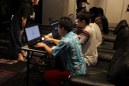 ���������꡼ No.016�Υ���ͥ������ / ��TERA�פΥ��ե饤�󥤥٥�ȡ�5��ǯ���˥С����꡼�ѡ��ƥ����פ��ݡ��ȡ�����ܥ��쥤�ɡ֥٥르���פ�ǯ�����������