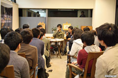 画像ギャラリー No.001のサムネイル画像 / 小島秀夫監督が“自分の分身のような存在”と評したSF作家,故・伊藤計劃氏とは?「伊藤計劃記録:第弐位相」刊行記念トークショーをレポート