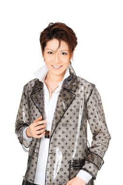 画像ギャラリー No.001のサムネイル画像 / 宝塚歌劇「逆転裁判」第3弾が来年1月に上演決定。主演は悠未ひろさん