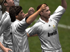 画像集#004のサムネイル/人気シリーズ最新作がキックオフ。「Pro Evolution Soccer 2009」のデモ版をUp