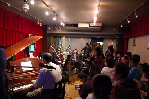 ������#001�Υ���ͥ���/ȯ�ֽ����褷����NDS��Ŵƻ���ߥʡ��� -����Ŵ��-�פβ��ڥ���Хര����Ϫ���٥�Ȥ�����