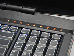 画像ギャラリー No.006のサムネイル画像 / 「Alienware M17x」レビュー掲載。GeForce GTX 260M×2でGTX 260並みの性能を発揮