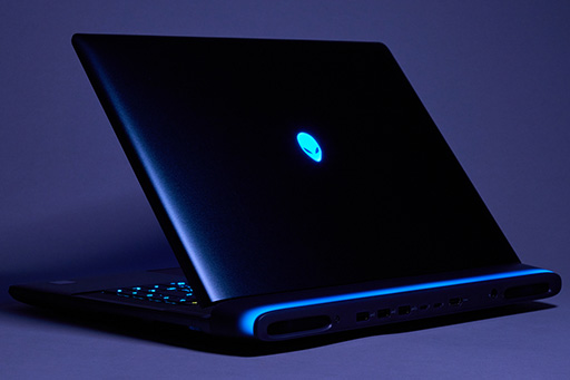 画像ギャラリー No.011のサムネイル画像 / 最強CPU&GPU搭載のゲーマー向けノートPC「Alienware 16 Area-51」レビュー。高性能に加えて便利な設定ソフトなど見どころが多い