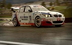 ������#014�Υ���ͥ���/�������åȤΥ����ѡ����������ܻؤ�������Superstars V8 Racing�פΥǥ��Ǥ�4Gamer��Up