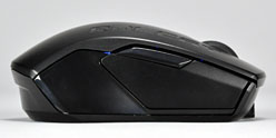 ꡼ No.020Υͥ / ROCCATΥޡޥPyra WiredWirelessץӥ塼磻쥹ȥ磻䡼ɤ2ʤѰդ줿ǥμϤ򸫤