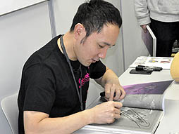 ���������꡼ No.015�Υ���ͥ������ / �˥�ƥ�ɡ�DS�ѥ��եȡ�Solatorobo(����ȥ���) ���줫��CODA�ءפ�ȯ��2��ǯ��ǰ�����ե��󥤥٥�Ȥ��ݡ��ȡ���ȥ�ƥ���֥��󥯥����ۤμ���Ÿ���������