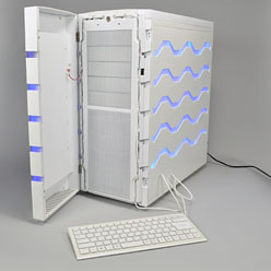 ���������꡼ No.008�Υ���ͥ������ / BitFenix��1�ƤΥ����ޡ�����PC��������Colossus�ס����ΰ���Ū�ʳ��Ѥ�������¤��̿��ǥ����å�����