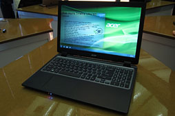 画像ギャラリー No.007のサムネイル画像 / いよいよ「Kepler」が離陸体勢へ。「GeForce GTX 660M」などNVIDIAの次世代GPUを搭載したノートPCがCeBIT 2012の会場に並んだ