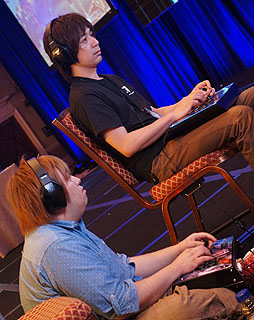 ���������꡼ No.015�Υ���ͥ������ / ��EVO2012�ϥ���ϥ�����γ����˲�줬Ǯ��������EVO2012�׽����ޤȤ��Ǻܡ��֥���IV AE���������Ϥۤ����ǡ���SCV�פ�3�ͤ��辡�ʽФ�