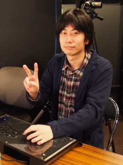 画像ギャラリー No.018のサムネイル画像 / WonderGOOにプロゲーマーがやってきた。思いがけないサプライズに会場が沸いた「HORIスティックイベント sako special 2013〜春〜」レポート