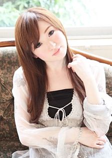 画像ギャラリー No.001のサムネイル画像 / 小坂りゆさんのNEWシングルCD「最初のMELODY」が10月26日に発売