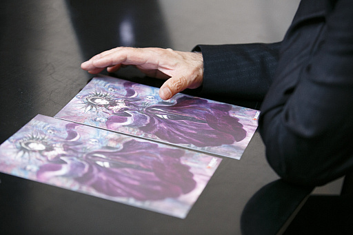 画像ギャラリー No.008のサムネイル画像 / 「マジック:ザ・ギャザリング」の最新セット「灯争大戦」の日本語版でプレインズウォーカーのアートを担当した天野喜孝氏へのインタビューが公開