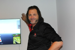 ���������꡼ No.004�Υ���ͥ������ / ��gamescom�ϡ�World of Warplanes�פ����������ӥ���2013ǯ9��25���˥������ȡ�Wargaming.net�Υ����åդ˿�����ȥ�κ���ˤĤ���ʹ����