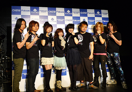 ���������꡼ No.026�Υ���ͥ������ / PS Vita�ֱ�ͺ���� ���ε��� Evolution�פϡ�4�Ҥ�����ȤߺǶ��κ��ʤˡ��饤�֤�ȡ������祦�ʤɤ�Ť��줿����ȯɽ������ͤ��Ϥ�