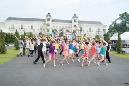 画像ギャラリー No.018のサムネイル画像 / 「初音ミク -Project DIVA- f」,“みんなで踊ってCMをつくろう!”の映像完成