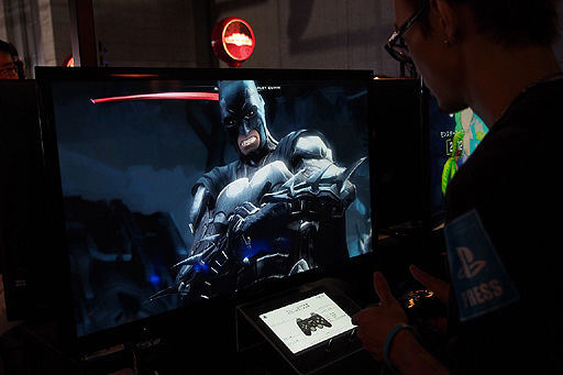 ���������꡼ No.007�Υ���ͥ������ / ��TGS 2012�ϥХåȥޥ�䥹���ѡ��ޥ��臘����ꥫ���������Ʈ������ȯ������餫�ˤʤä���Injustice: Gods Among Us�ץץ쥤��ݡ���