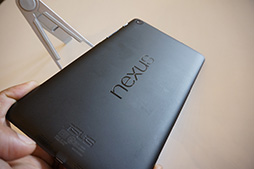 ܤǤĤȯȤʤNexus 72013ˡץեȥץå󡣵ˤʤǽåƤ