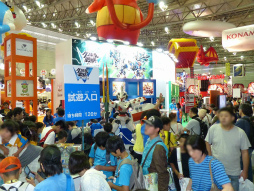 画像ギャラリー No.014のサムネイル画像 / 「パズドラZ」「ピクミン3」「妖怪ウォッチ」など,最新ゲームがプレイアブル出展された「次世代ワールドホビーフェア '13 Summer」をレポート