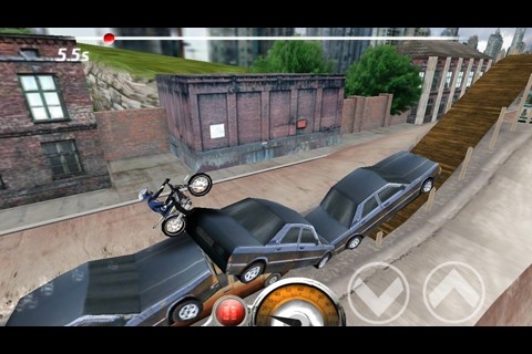 画像ギャラリー No.003のサムネイル画像 / バイクレーシング「Trial Xtreme for au」,auスマートパスに日本語で登場