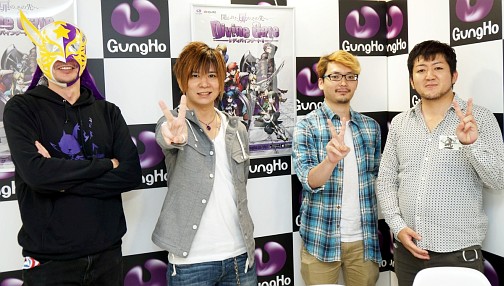 ������#001�Υ���ͥ���/�֥ǥ��Х��󥲡��ȡ�1��ǯ��ǰ���󥿥ӥ塼������1ǯ�֤�ư���Ⱥ����Ÿ���ˤĤ��ơ�������ǥ��쥯������4̾�α��ĳ�ȯ�����åդ�ľ��