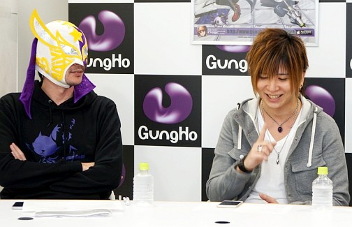 ������#012�Υ���ͥ���/�֥ǥ��Х��󥲡��ȡ�1��ǯ��ǰ���󥿥ӥ塼������1ǯ�֤�ư���Ⱥ����Ÿ���ˤĤ��ơ�������ǥ��쥯������4̾�α��ĳ�ȯ�����åդ�ľ��