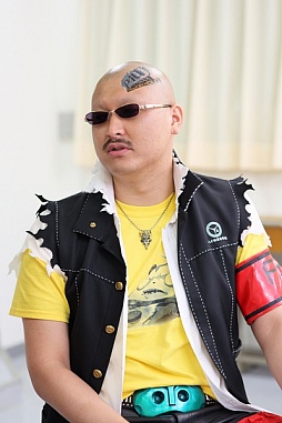 画像集#015のサムネイル/本日配信「ペルソナストーカー倶楽部」の収録現場をレポート。杉田智和さん,磯村知美さん,マフィア梶田によるペルソナ談議も掲載