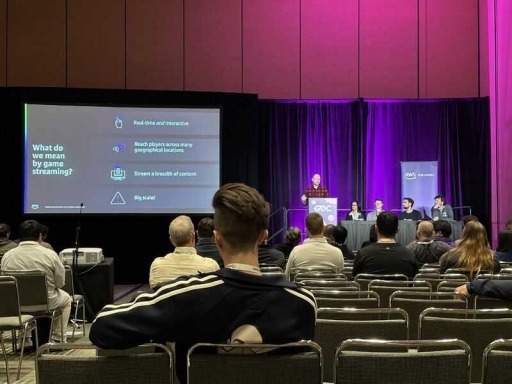 ���������꡼ No.017�Υ���ͥ������ / �Υ��󥿥ӥ塼��AWS����롤���ܤΥ�����Υ������Х�Ÿ����٤��볫ȯ / ���Ļٱ硽������AI�ȥ��饦�ɤ��⤿�餹��ǽ��