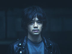 「消滅都市2」,俳優の池松壮亮さんを起用した新CMを5月25日より放送。YouTubeではメイキングムービーが公開中