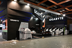 ���������꡼ No.002�Υ���ͥ������ / ��COMPUTEX��̤ȯɽ���åץ��åȡ�X299����ܤΥޥ����ܡ��ɤ�GIGABYTE�֡�����ȯ��