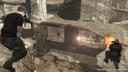 画像ギャラリー No.012のサムネイル画像 / 「METAL GEAR ONLINE」,6人1チームで対戦する新ゲームモード「SURVIVAL」(サバイバル)の配信が本日スタート