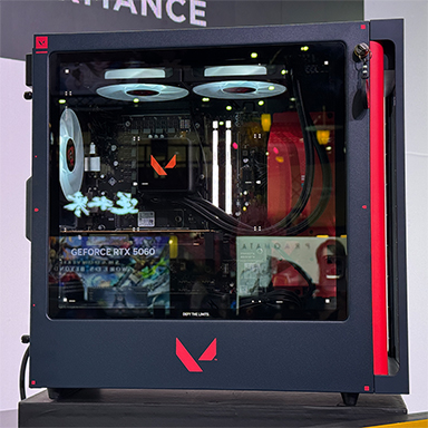 ���������꡼ No.004�Υ���ͥ������ / ��VALORANT�פȥ���ܤ��������ޡ�����PC��HP����ȯ��ˡ��ե��󤬤ˤ��Ȥ���褦�ʥǥ�����������������̥�ǥ��TGS2025��