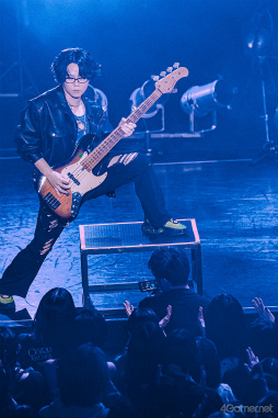 画像ギャラリー No.011のサムネイル画像 / 7年前の悲しみを,最高の思い出に塗り替えたい ――「バンやろ」発リアルバンド OSIRIS,7年ぶりワンマン「OSIRIS THE LUST GIG」レポート